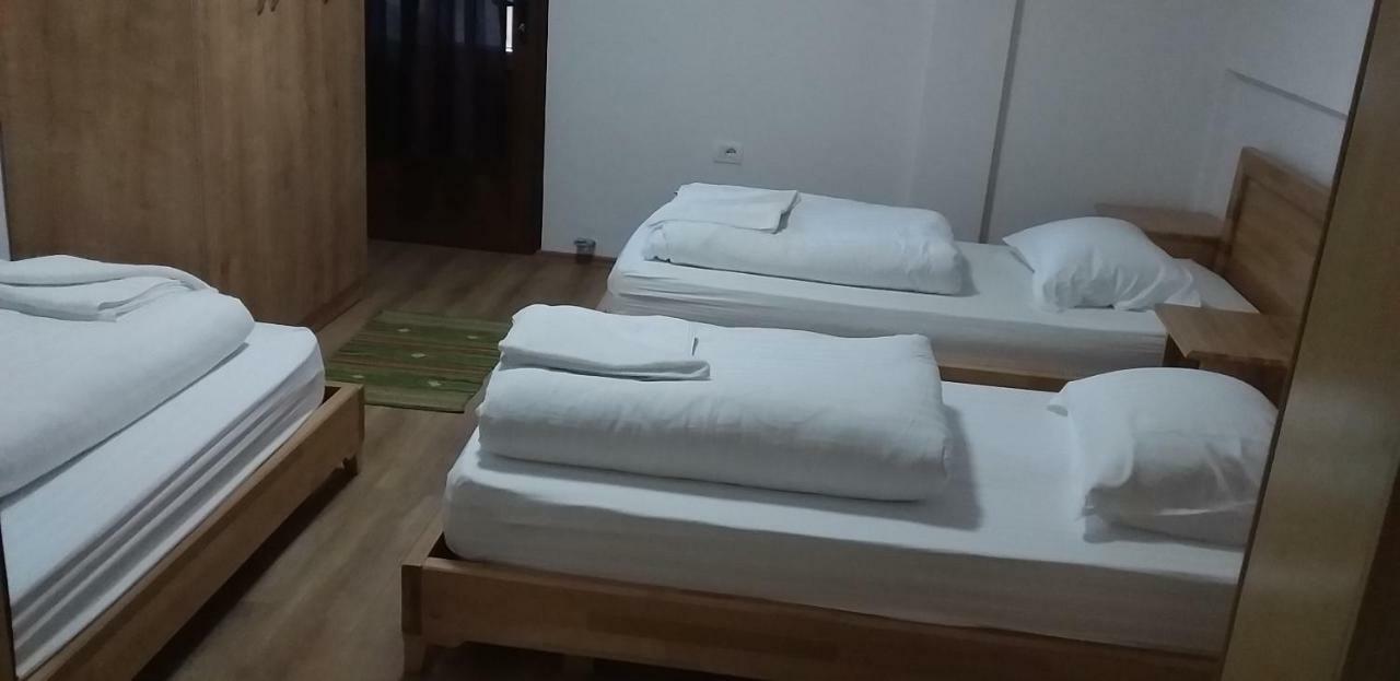 Aparthotel Bujtinat E Lugines Valbone Pokój zdjęcie