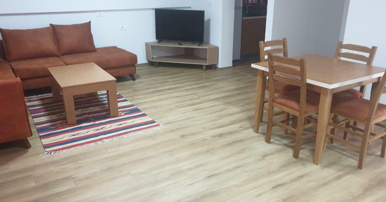 Aparthotel Bujtinat E Lugines Valbone Pokój zdjęcie