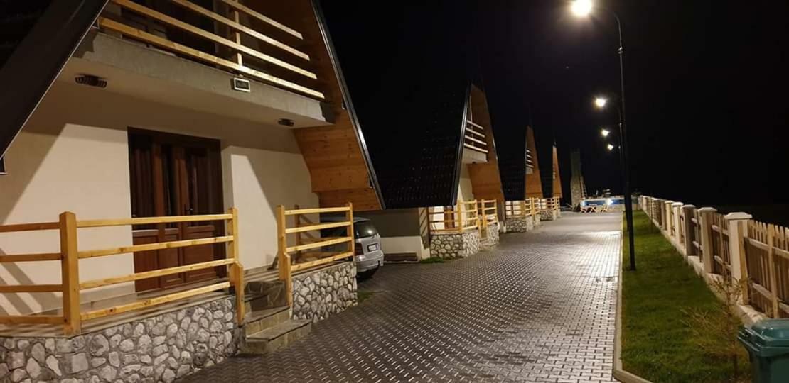 Aparthotel Bujtinat E Lugines Valbone Zewnętrze zdjęcie